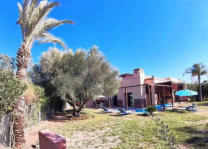 Villa Belle Vue - With A Private & Heated Pool